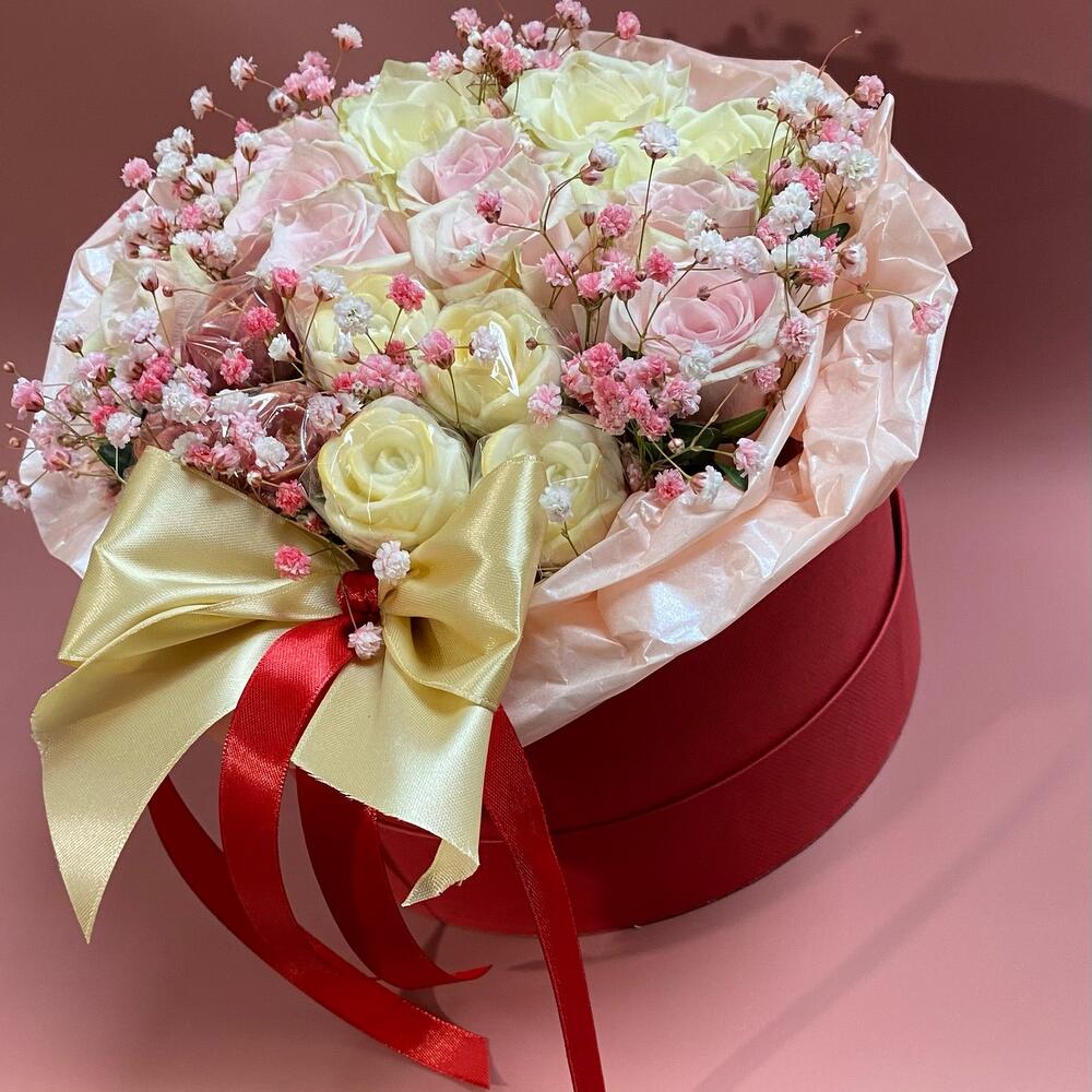 Цветы в коробке «Вкусно и красиво» Цветы в коробке «Вкусно и красиво»